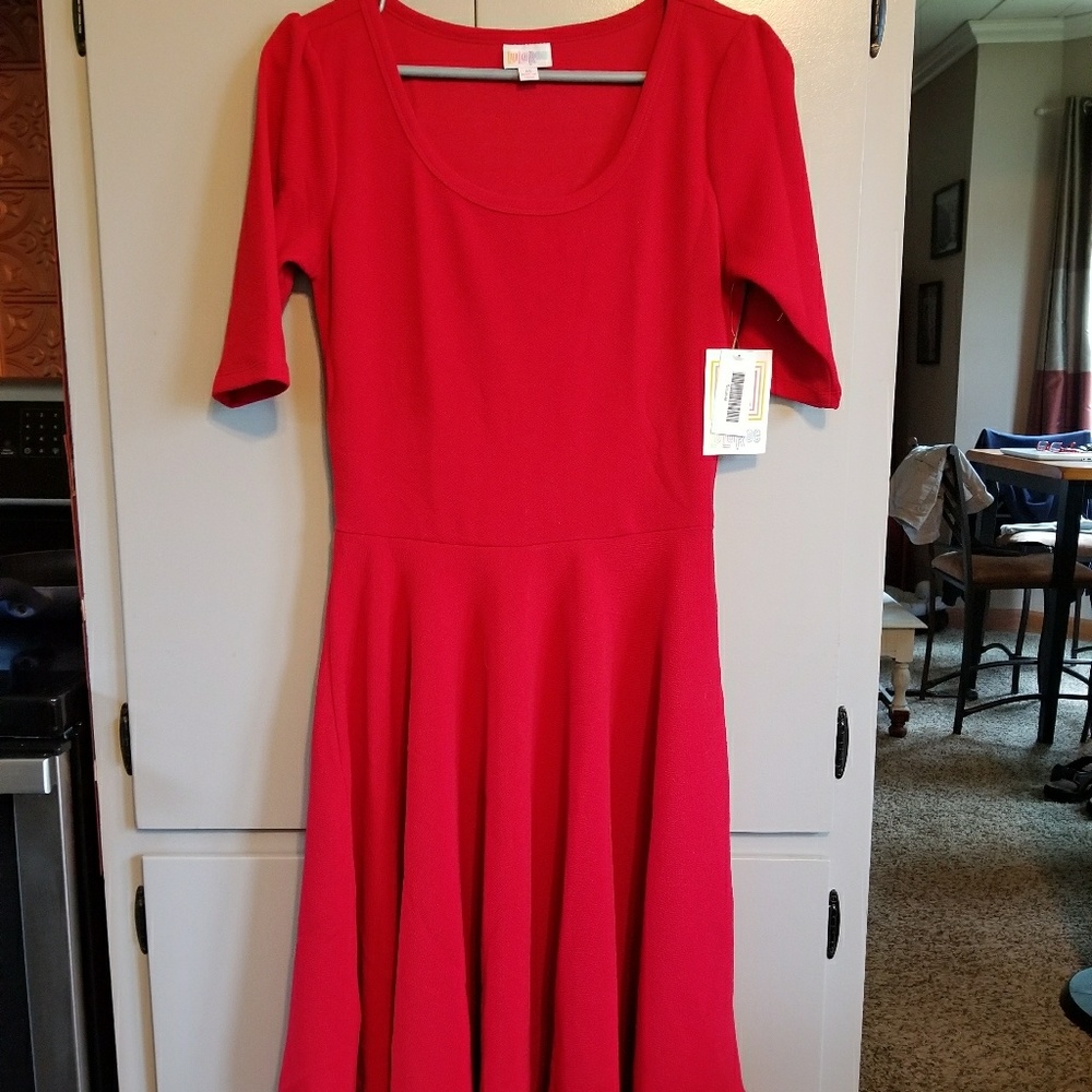 LuLaroe Nicole dress NWT